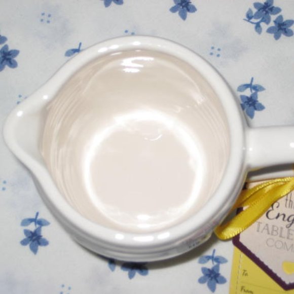 NWT English Tableware Co Be Mine Bee Mine Happy Creamer Jug Honey David Mason - Picture 7 of 13